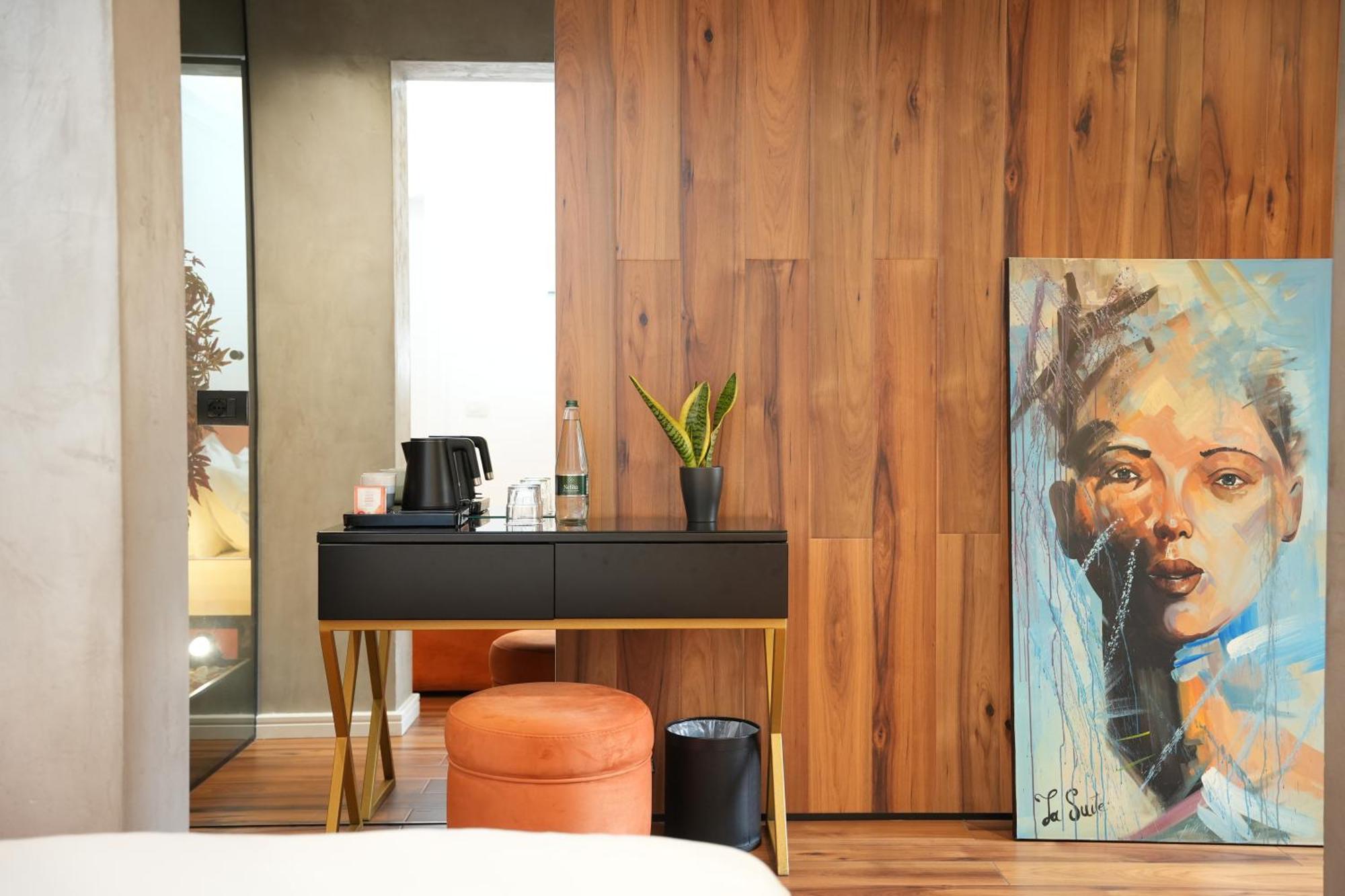 La Suite Boutique Hotel Tirana Eksteriør billede