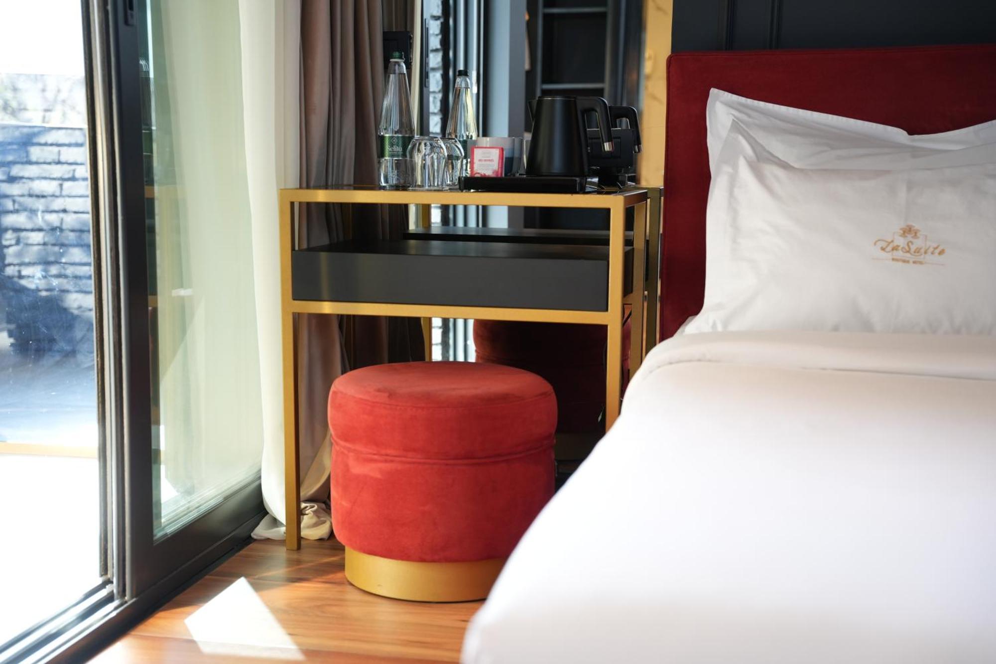 La Suite Boutique Hotel Tirana Eksteriør billede