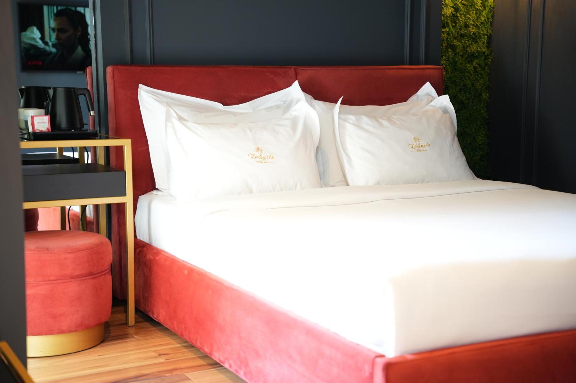 La Suite Boutique Hotel Tirana Eksteriør billede