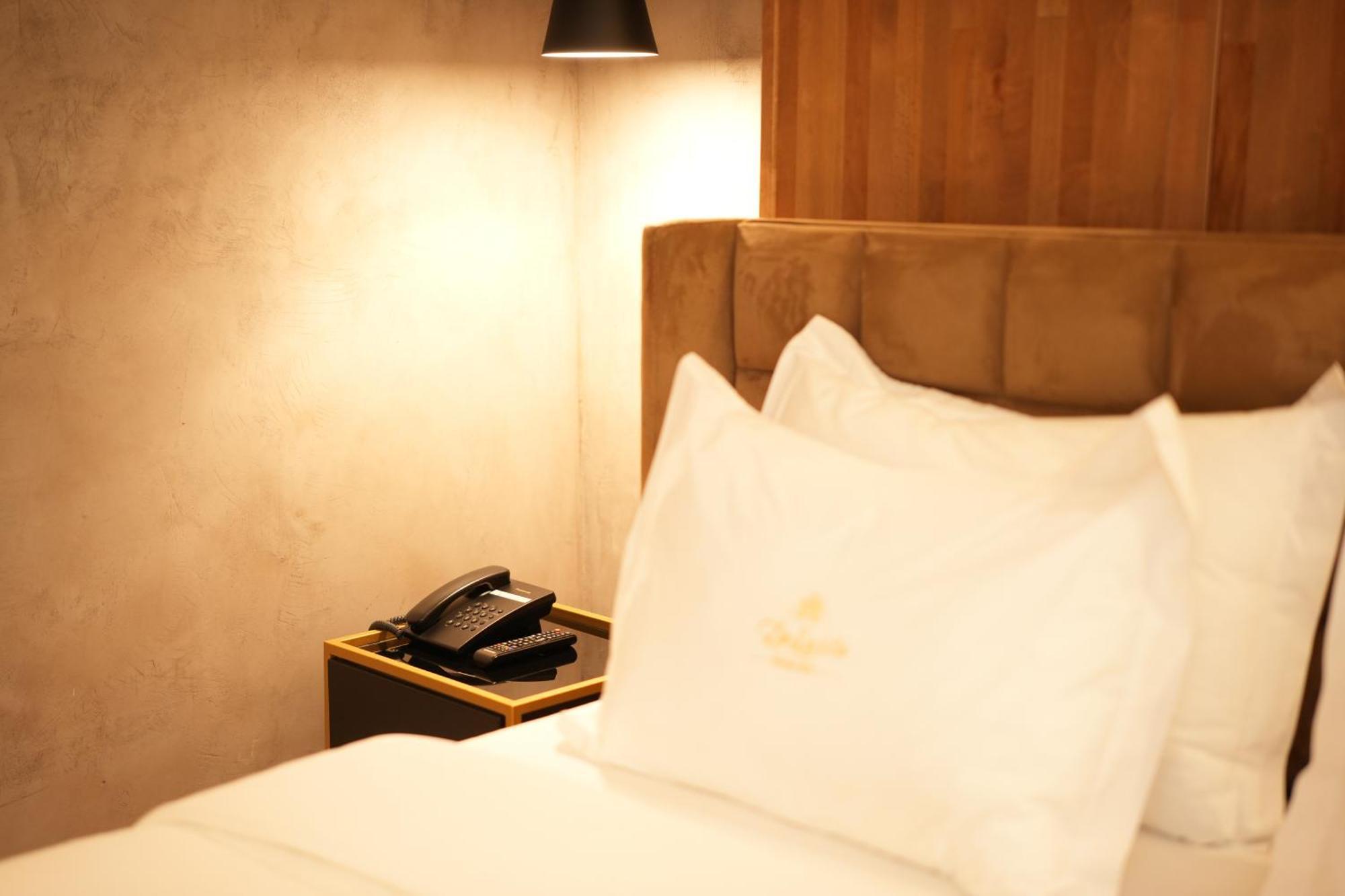 La Suite Boutique Hotel Tirana Eksteriør billede