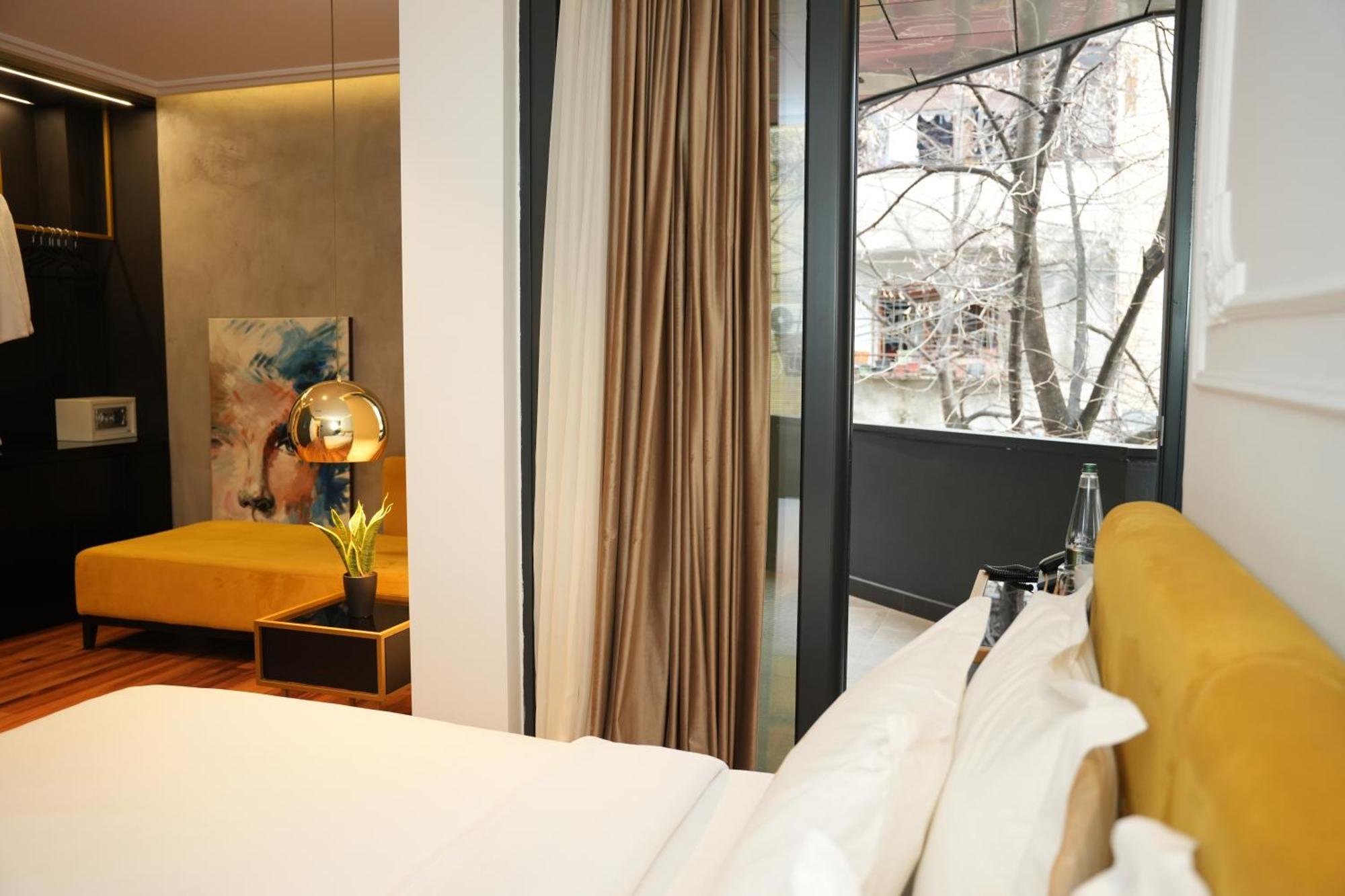 La Suite Boutique Hotel Tirana Eksteriør billede